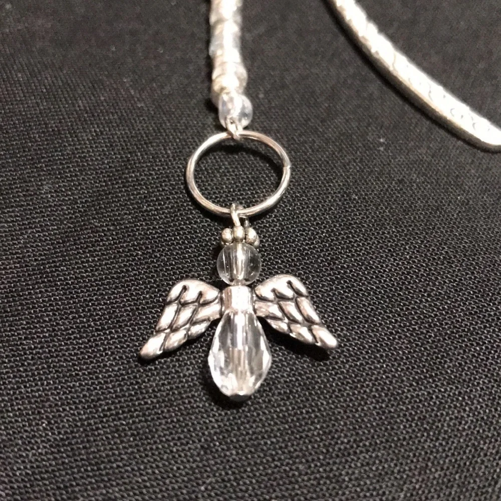Metal Shepherd’s Hook Bkmk w/Chain, Glass Seed Beads, & 4-part Angel Bead Charm - Picture 7 of 12